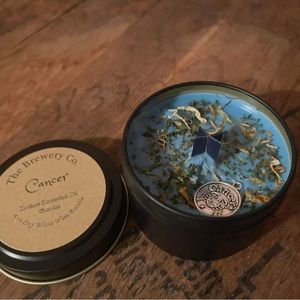 Cancer Zodiac Soy Wood Wick Candle with Herbs and Essential Oils 4 oz